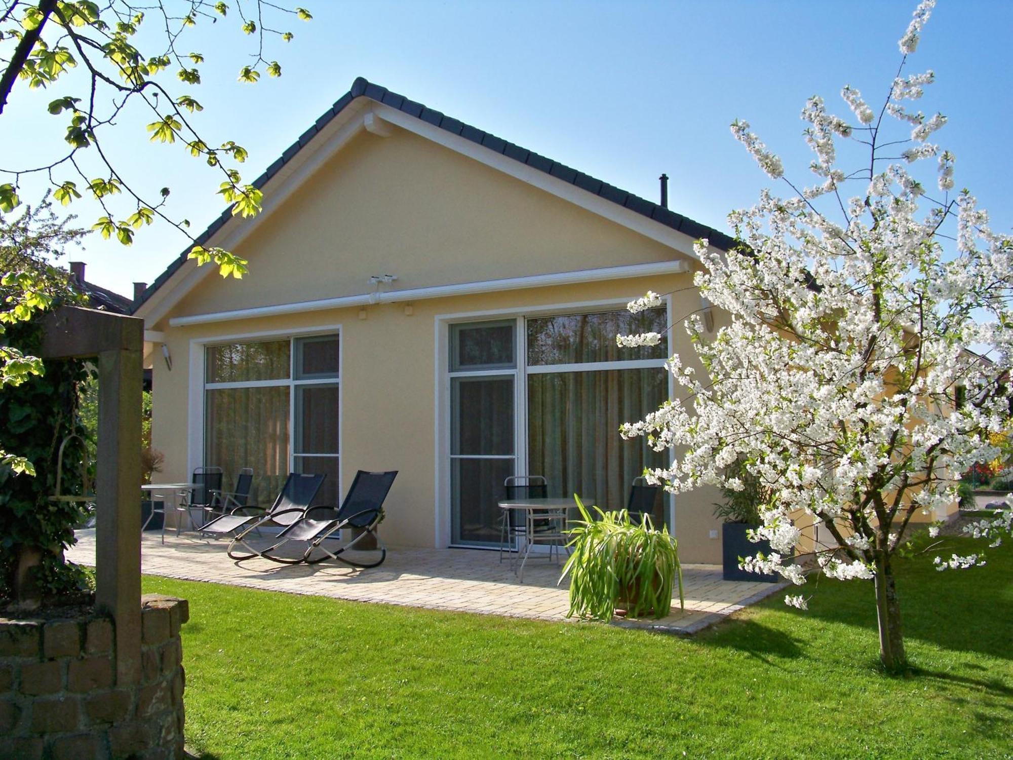 Badische Landoase Aparthotel Kehl Bagian luar foto